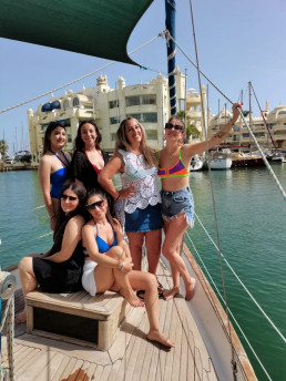 Excursion en bateau entre amis Benalmádena