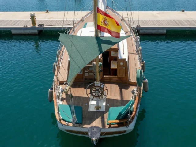 Actividades de Team Building en Barco para Empresas en Benalmádena
