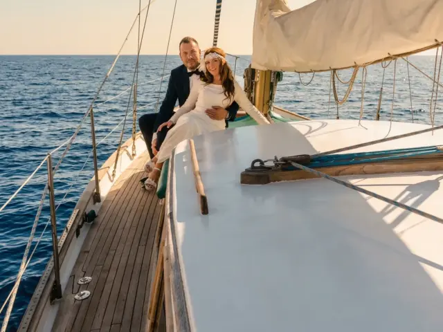 Intimate Wedding Celebration on a Boat in Benalmádena